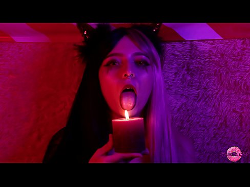 ❤️ Минет дилчасп аз Sexy Succubus бо иҷрои даҳони ☑  Секс  дар мо