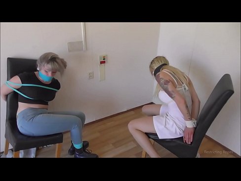 ❤️ нашъаманд / баста ва gagged / духтарак дар изтироб ☑  Секс  дар мо